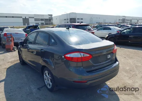 2015 Ford Fiesta Se z USA, uszkodzony, nr VIN 3FADP4BJ8FM176235